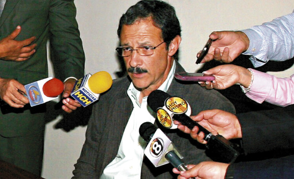 Mauricio Villeda: 'Que la democracia reine este domingo”