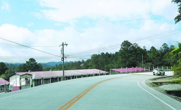 Honduras: Crecimiento de 4% y programa con el FMI, los retos para 2017