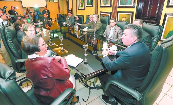 Casos de nepotismo serán los primeros investigados por la nueva CSJ