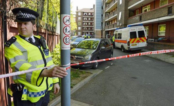 Una mujer muerta y varios heridos con cuchillo en Londres, posible acto terrorista