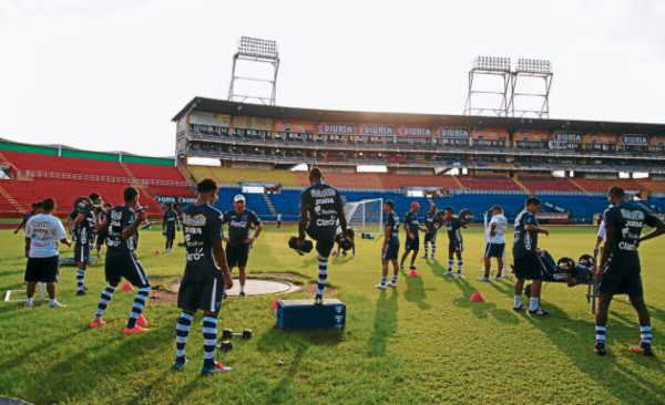 'A poner en alto a Honduras en Londres”