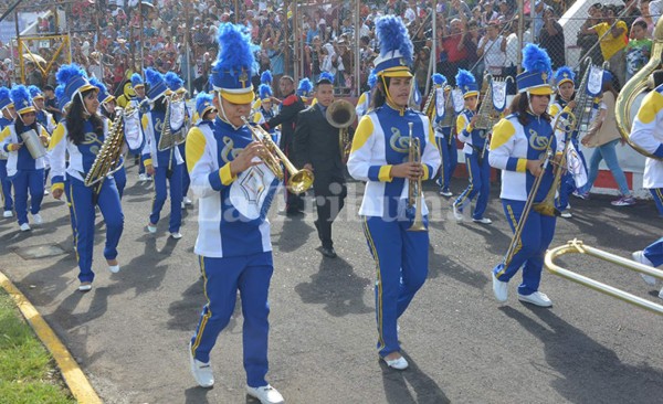 Todos a celebrar con amor el cumpleaños de nuestra Honduras