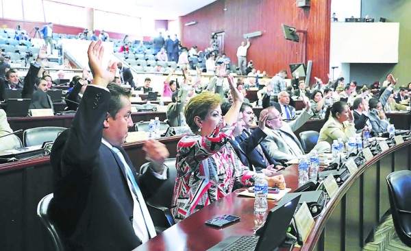 Cohep y CPH piden suspender ley antiodio en las redes sociales