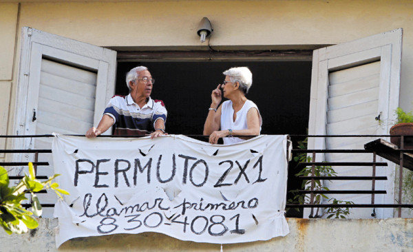 Aprueban compraventa de casas, júbilo entre cubanos