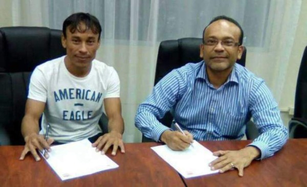 Más del millón de lempiras pagó Real España a Javier Portillo