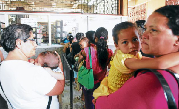 Mal tiempo duplica atenciones médicas en centros de salud