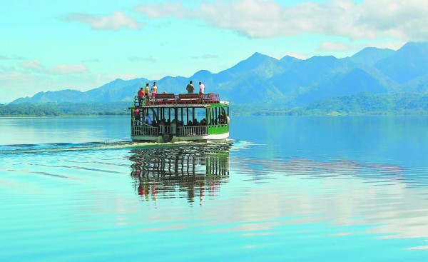 Feriado de octubre será resguardado por unos 17,700 agentes policiales