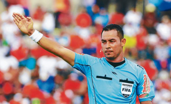 Héctor Rodríguez: 'Cuando pito, mi madre se va a rezar a la iglesia”