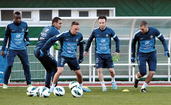 Francia buscará un foguearse ante un centroamericano