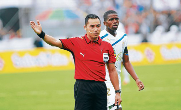 Héctor Rodríguez y Melvin Matamoros van por la final