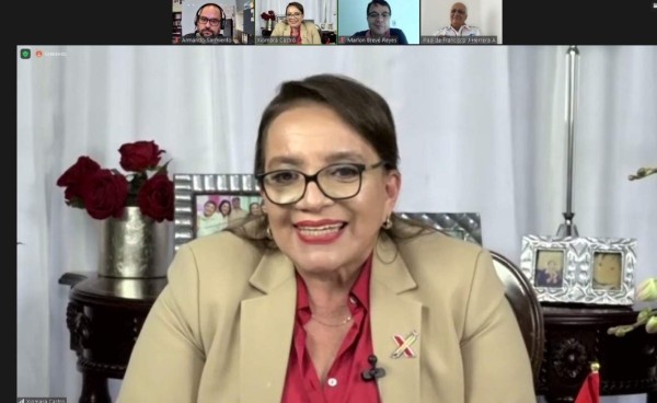 Xiomara Castro allana camino a la transición: acercamientos con EEUU y reuniones con rectores  