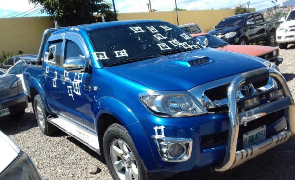 Honduras: Acribillan a mujer dentro de un vehículo en colonia Torocagua