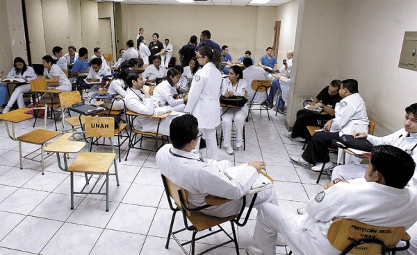 Iniciarán paro en Salud por falta de pago