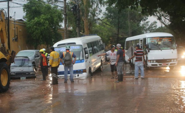 TORMENTA DESATA CAOS EN LA CAPITAL DE HONDURAS