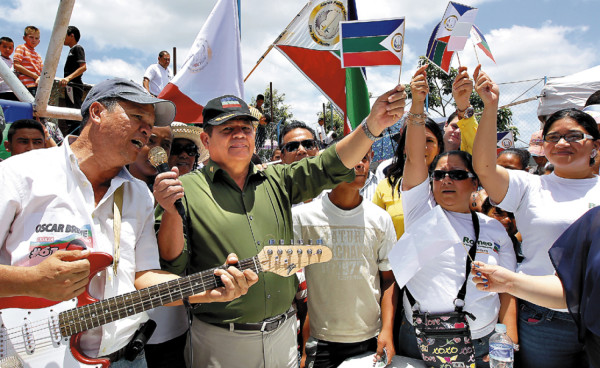 Orden y seguridad propone Romeo Vásquez