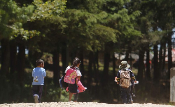 Dilatoria salvadoreña impide legalizar tierras