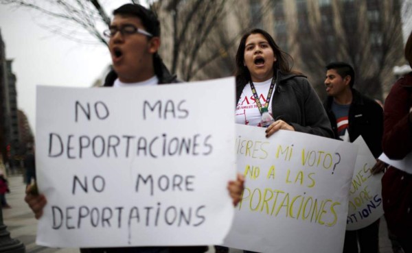 Demócratas están furiosos con el gobierno por deportaciones en EE UU&nbsp;&nbsp;