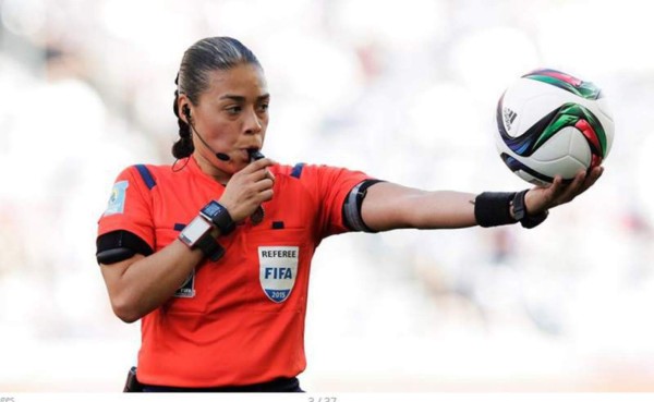 ¡Enhorabuena! Melissa Pastrana y Shirley Perelló nominadas a árbitras del año en Concacaf