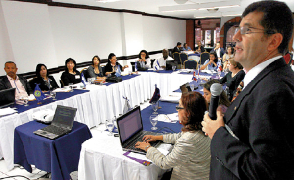 Centroamérica tendrá red regional de laboratorios