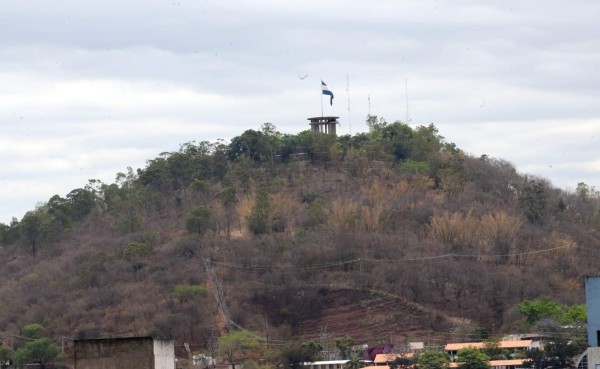 Presentan idea del teleférico al extranjero