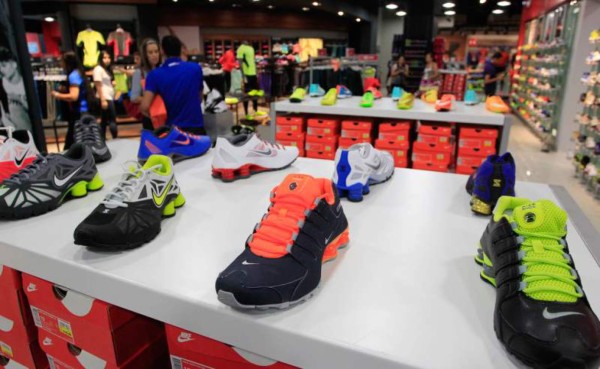 Venta de bodega en Sportline América Kids y Brooklyn