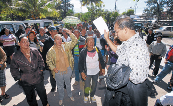 Empleados del Ihnfa vuelven a paro indefinido