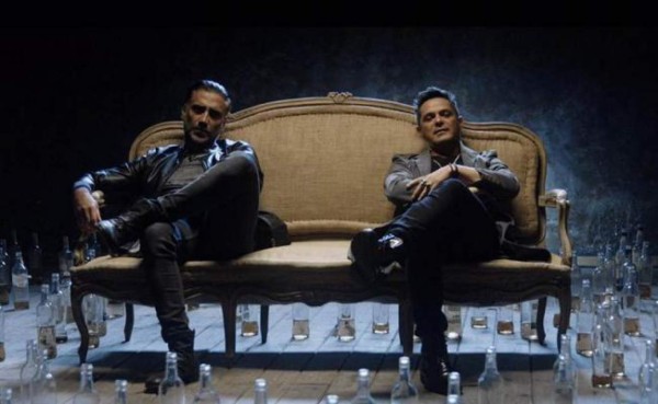 Sanz y Fernández cantan juntos