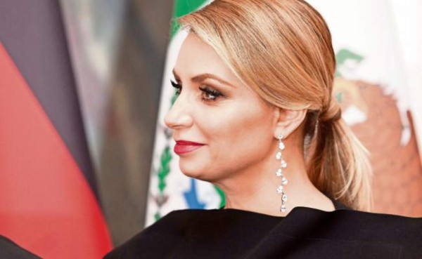 Angélica Rivera luce más joven ¿Qué se hizo?