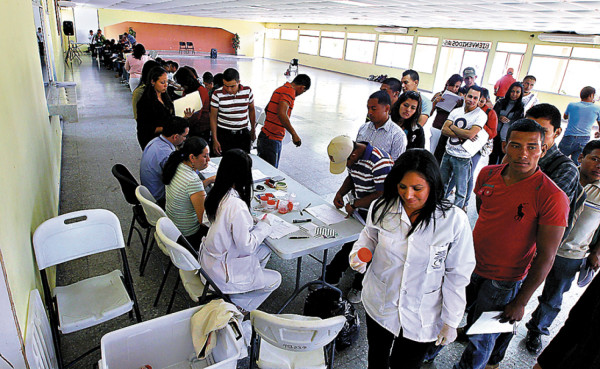 DIECP evalúa a 80 aspirantes a policías