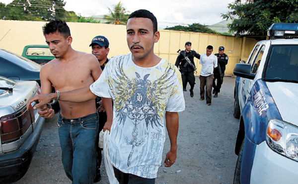 Caen sospechosos de asesinar a funcionario municipal