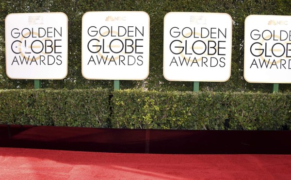 Usuarios de Twitter siguen paso a paso los Globos de Oro 2017