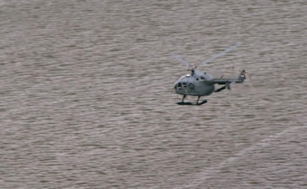 Rescatan a cinco de seis tripulantes de helicóptero siniestrado en Colombia