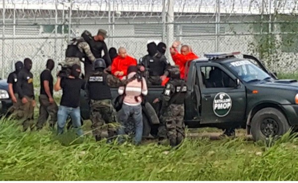 Honduras: Fuertes operativos en centros penales; trasladan a 15 reos más a cárcel El Pozo de Santa Bárbara