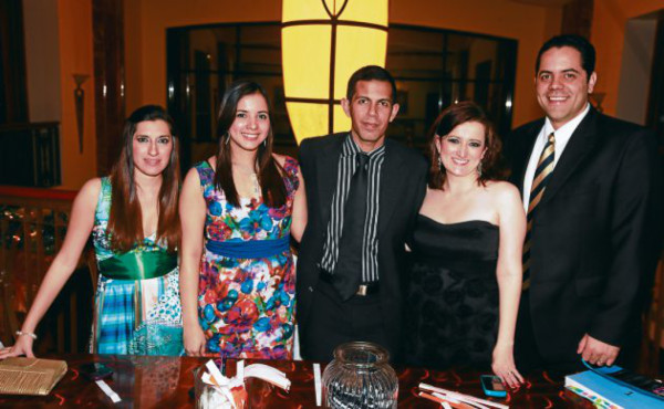 Espectacular bienvenida al nuevo año en Tegucigalpa