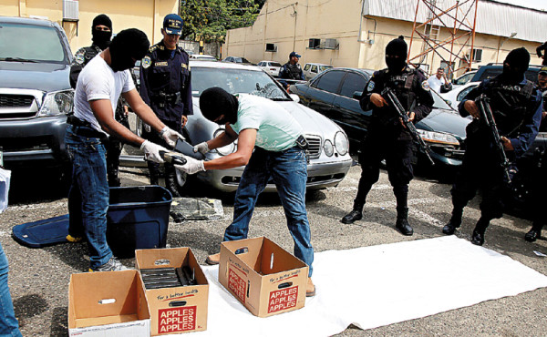 Más de 6 millones de lempiras llevaba furgón