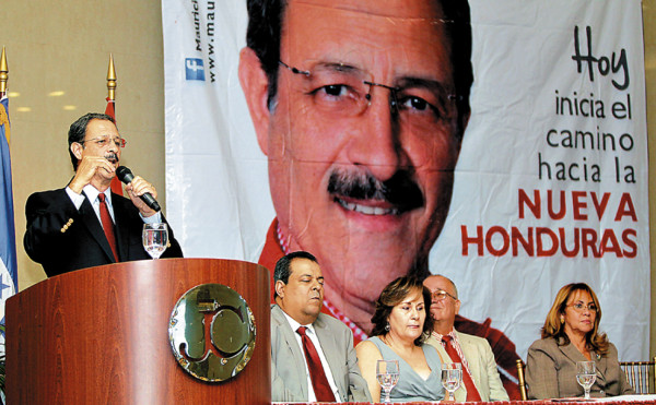 Crisis del país no nos va a bajar la moral