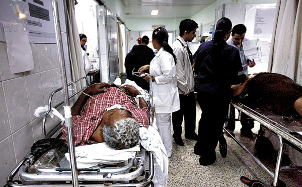 Hospital Escuela llega a Semana Santa en crisis