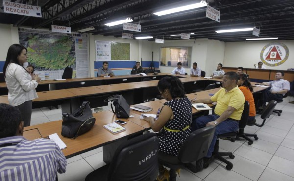 Conformarán mesas técnicas