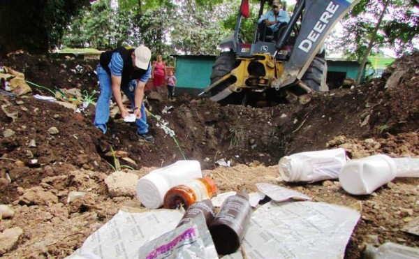 MP acusa a exjefa de Región Sanitaria y otros funcionarios por medicamentos enterrados