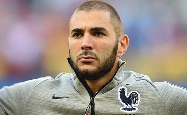 Benzema no canta el himno de su país a modo de protesta