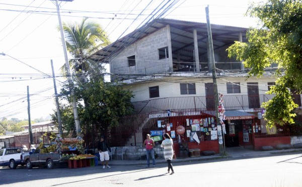 Regularán los establecimientos comerciales en las residenciales