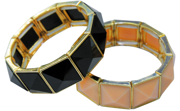 Figuras geométricas inundan el mundo de la orfebrería