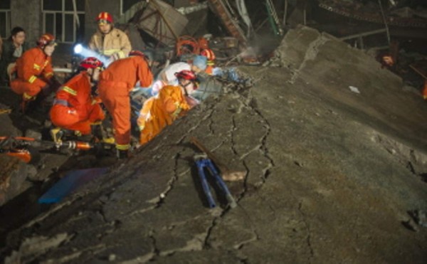 Doce muertos en derrumbe de fábrica en China