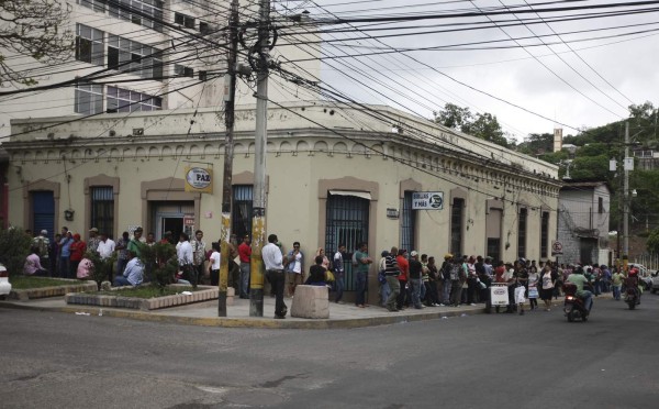 Es la hora cero para vehículos sin placas