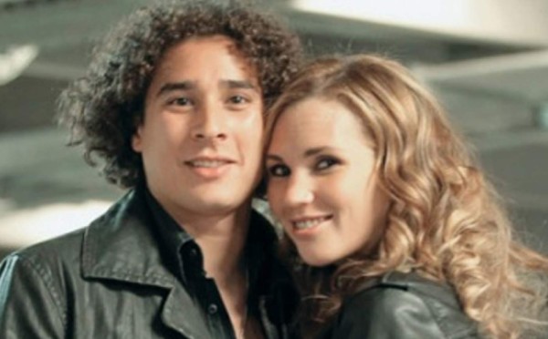 Otro versus: Las parejas de los jugadores mexicanos y hondureños