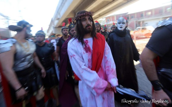 Honduras: El Vía Crucis visto desde otro ángulo