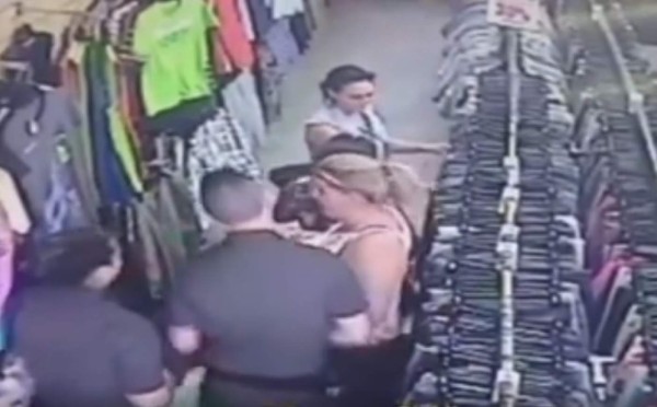 Video: Mujeres son captadas robando en tienda de San Pedro Sula