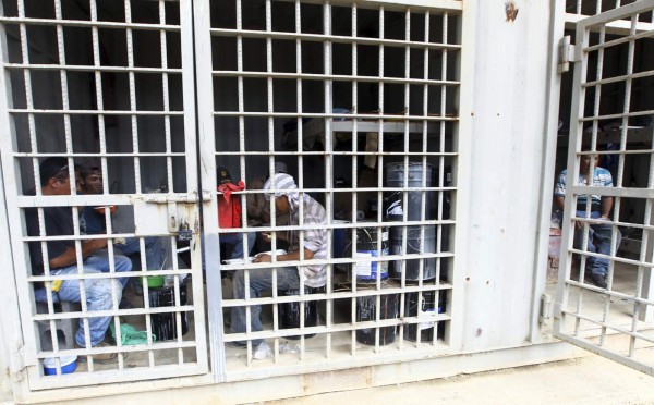 Reos más peligrosos de Honduras a megacárcel