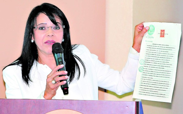 Secretaria general se retira una semana