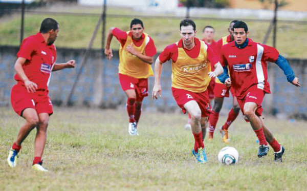 Polache es nuevo jugador del Deportes Savio